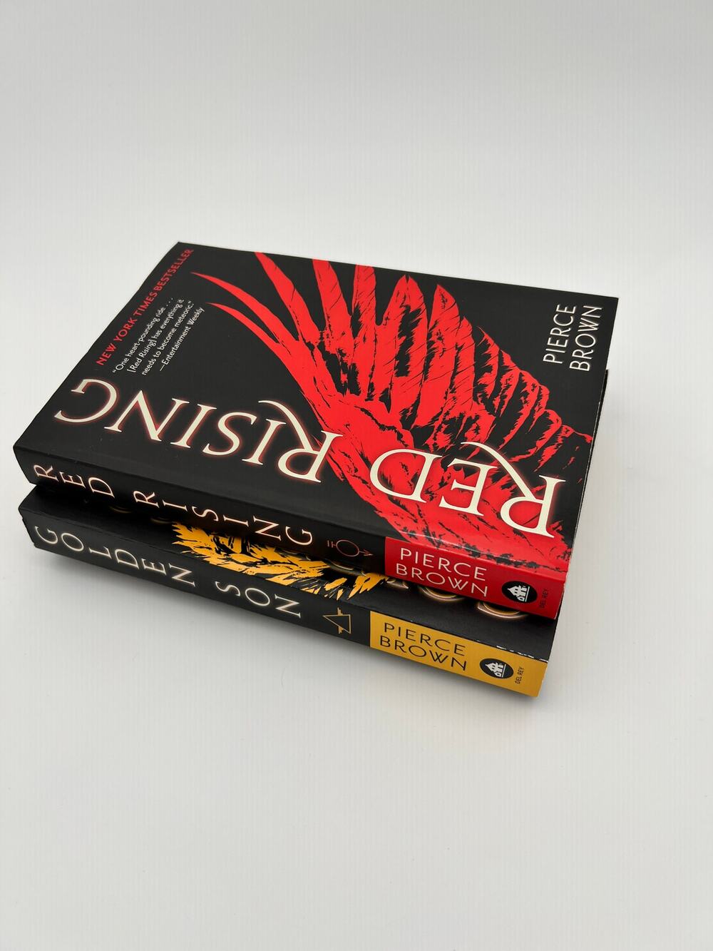 Pierce Brown Red Rising & Golden Son Paperback Book Lot 2 Sci-Fi Del Rey